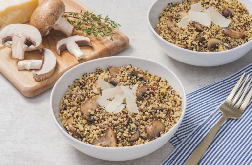 mushroom-garlic-quinoa-with-parmesan-cheese