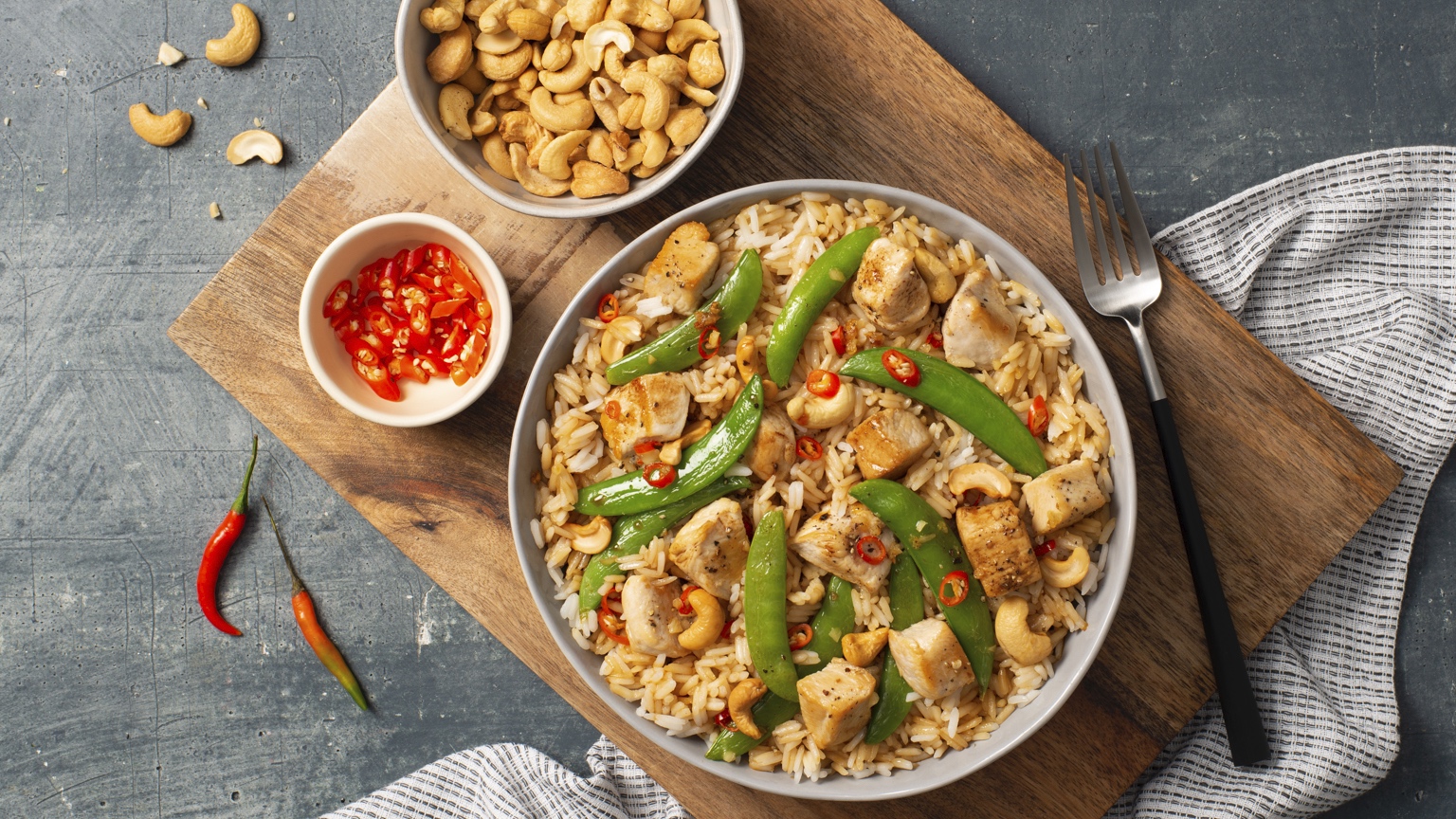 Thai Cashew Fried Rice with Chicken Recipe