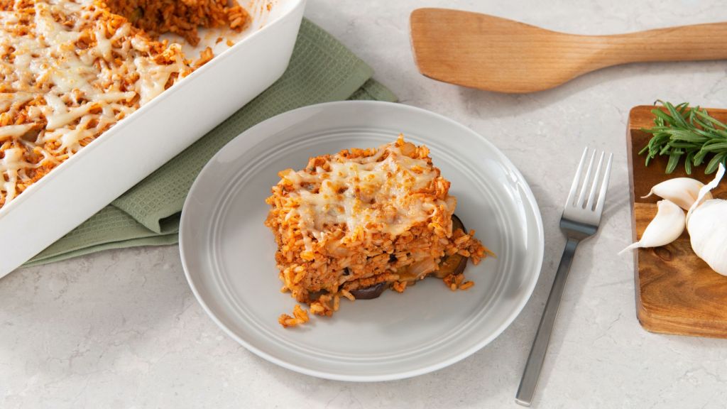 rice-casserole-with-mediterranean-flavors-eggplant-turkey-and-white-rice