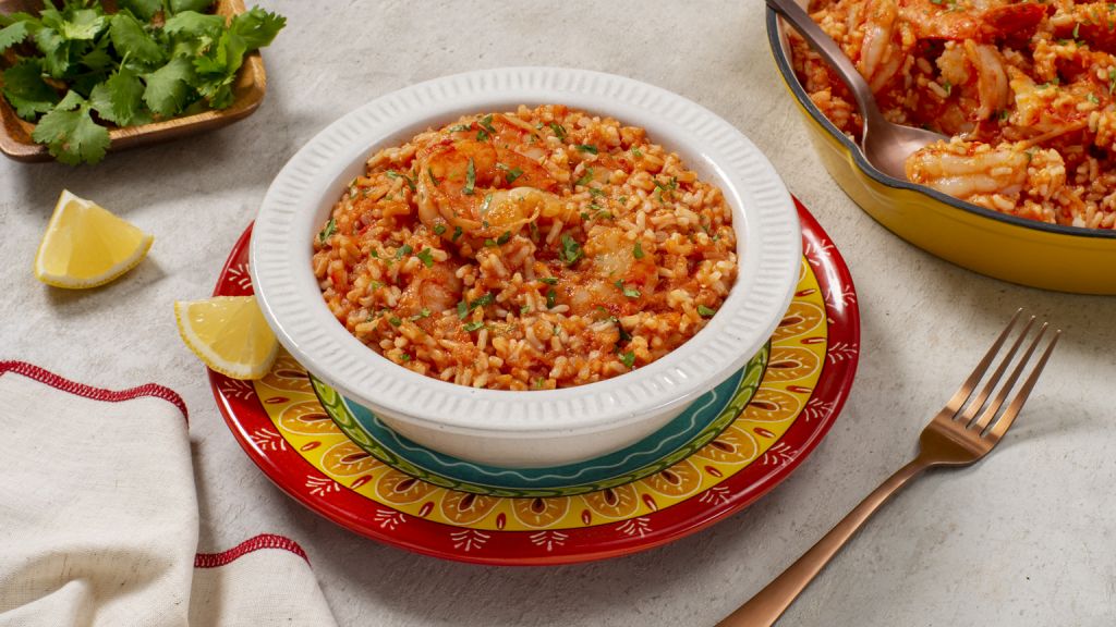 arroz-a-la-tumbado-with-shrimp-and-brown-rice