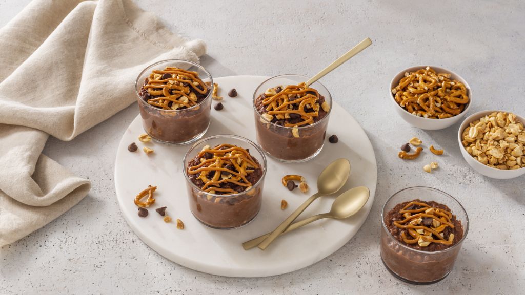 brown rice chocolate pudding cups with sweet and savory toppings