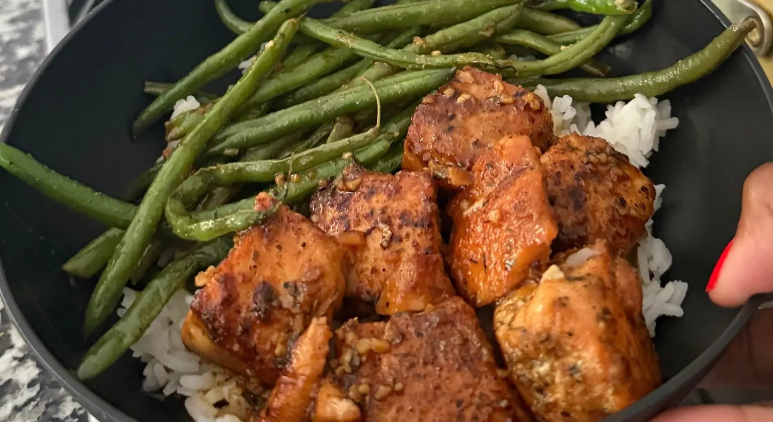 Honey Glazed Salmon Bites with Pan-Seared Green Beans & Jasmine Rice