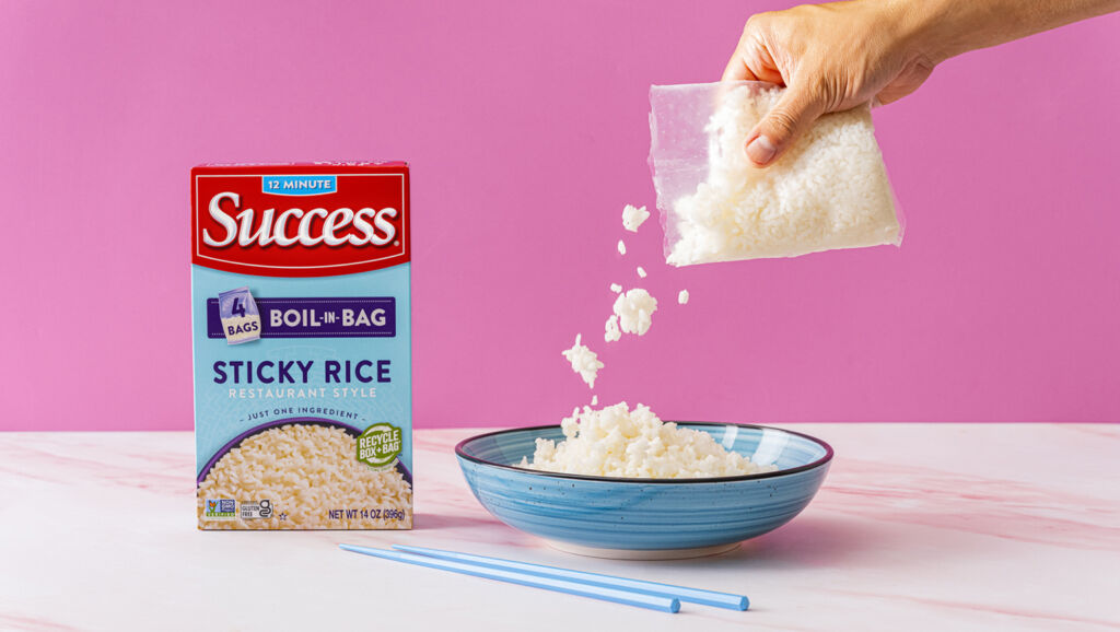 sticky rice bag pour